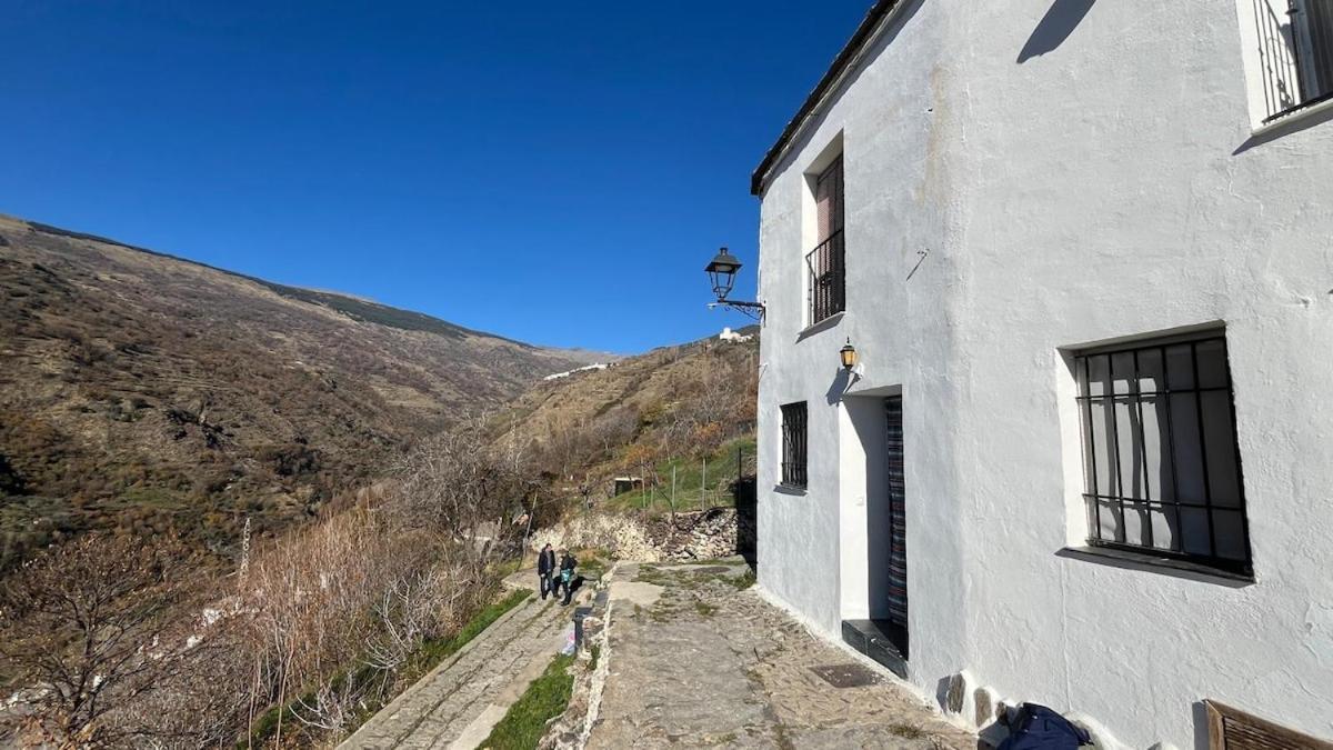 Acogedora Casa En Pampaneira Vila Exterior foto